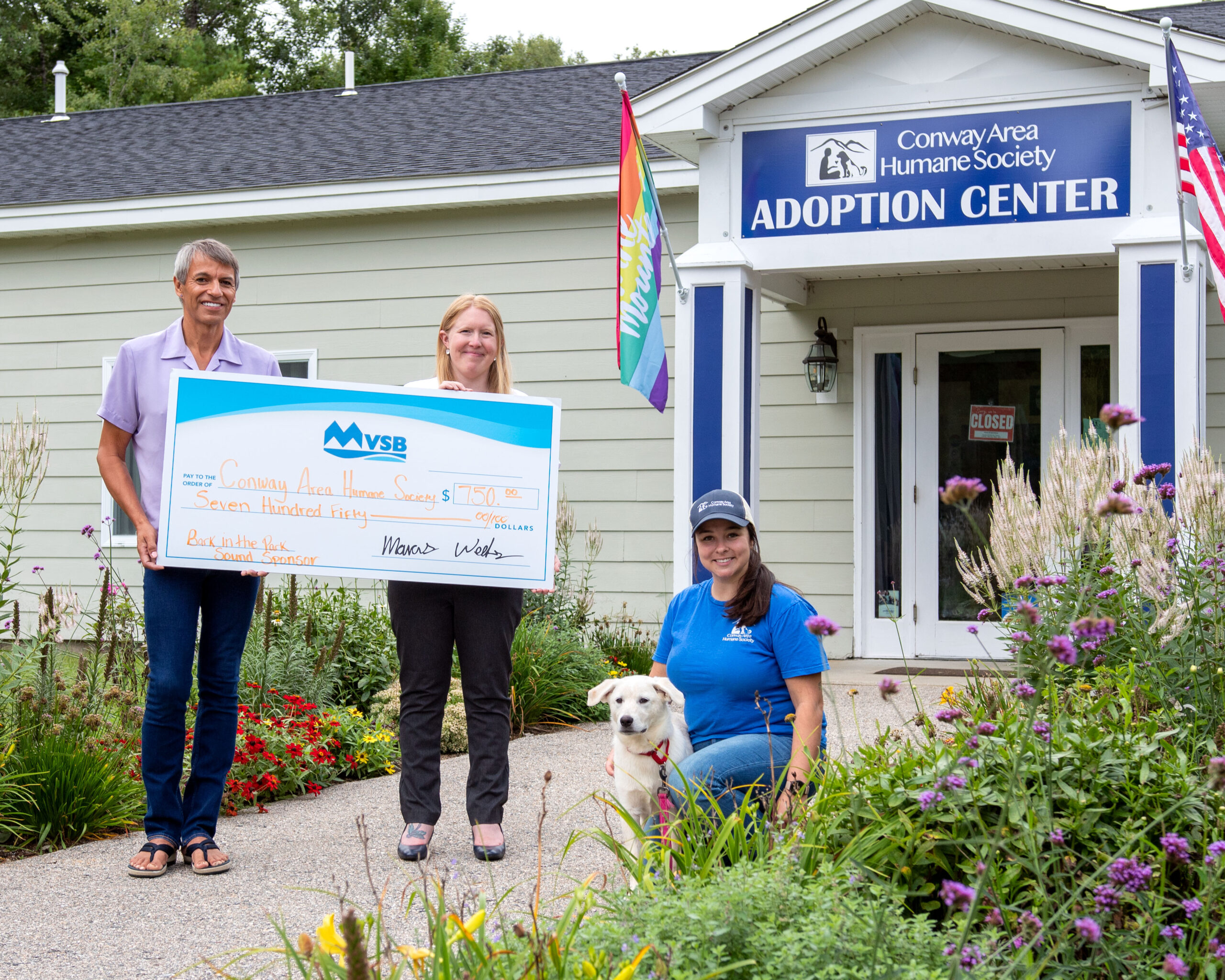 MVSB Supports Conway Area Humane Society Bark in the Park - Meredith ...